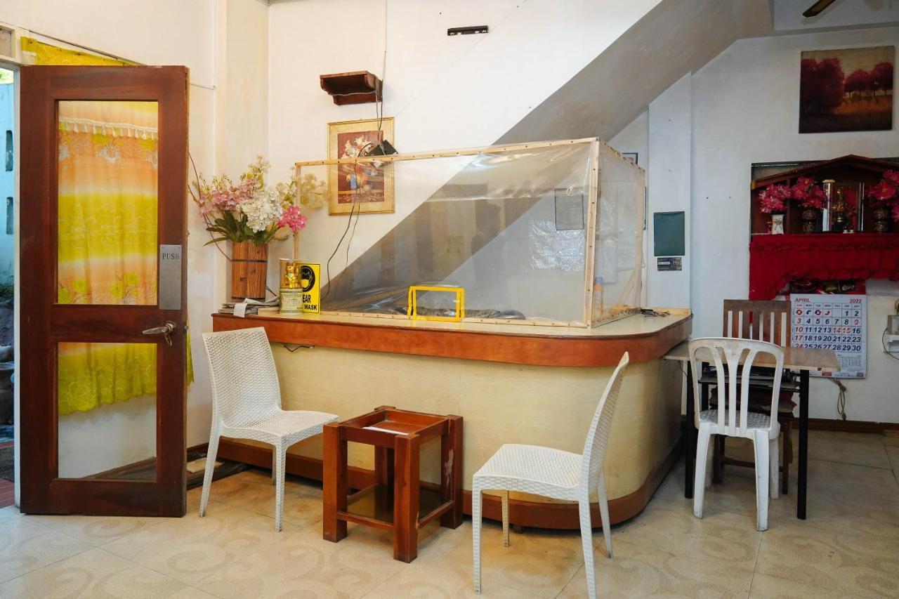 C Star Travellers Inn Oslob Exterior foto